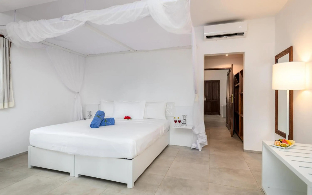 Sandies Baobab Beach Zanzibar