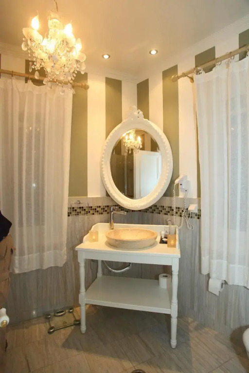 The Aigli 1800 Boutique Hotel