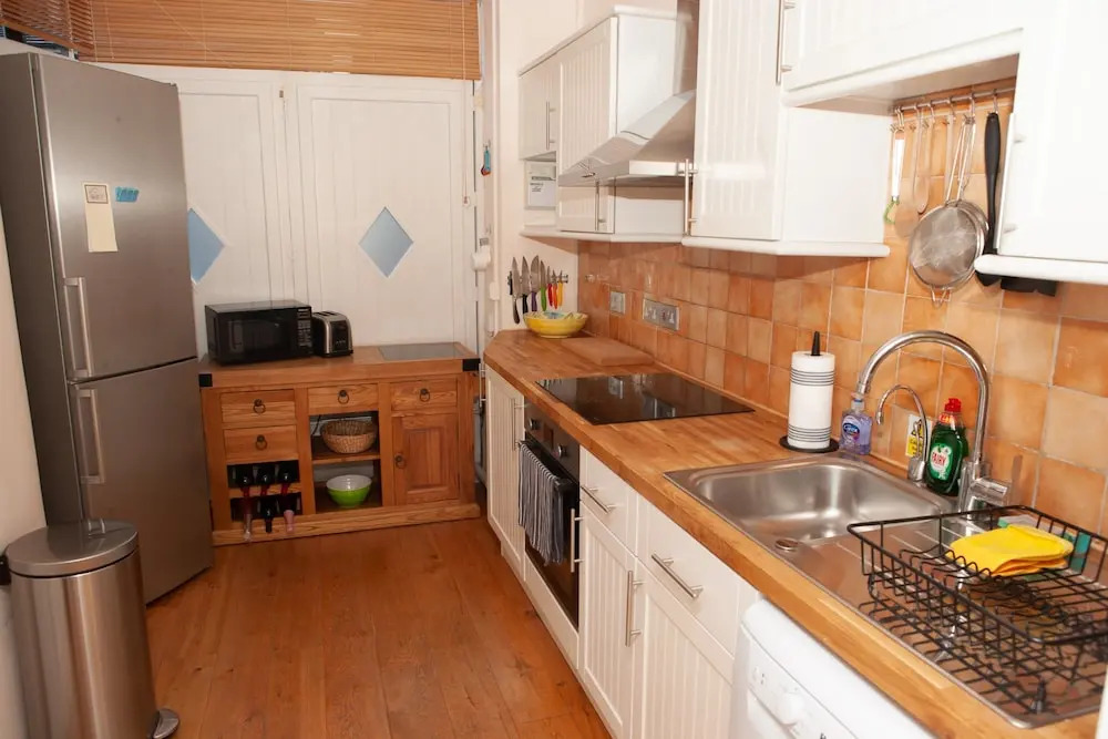 2 Bedroom House Near the Downs Bristol