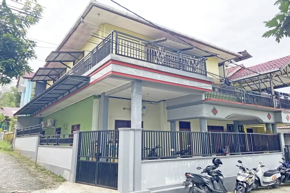 SPOT ON 92037 Jokotole 2 Homestay