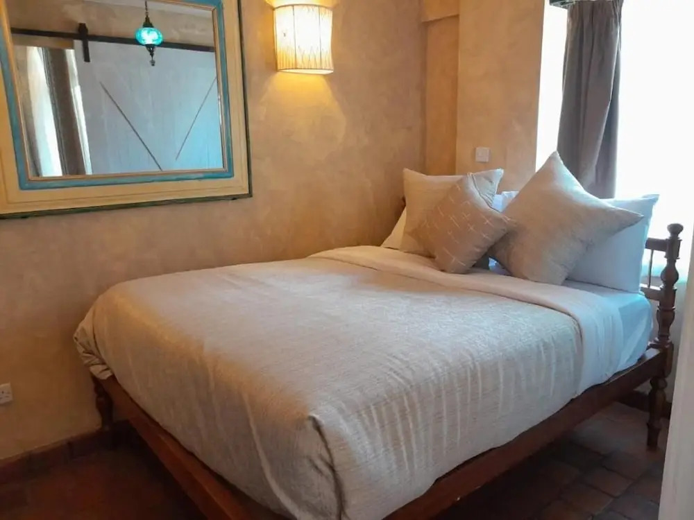 Woodmere Grand Hotel