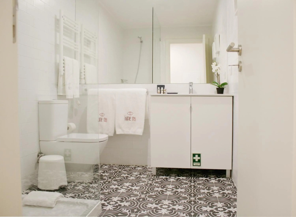 HM - Carlos Alberto Apartment 3