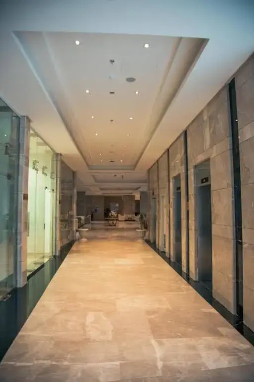 Taj Park Hotel