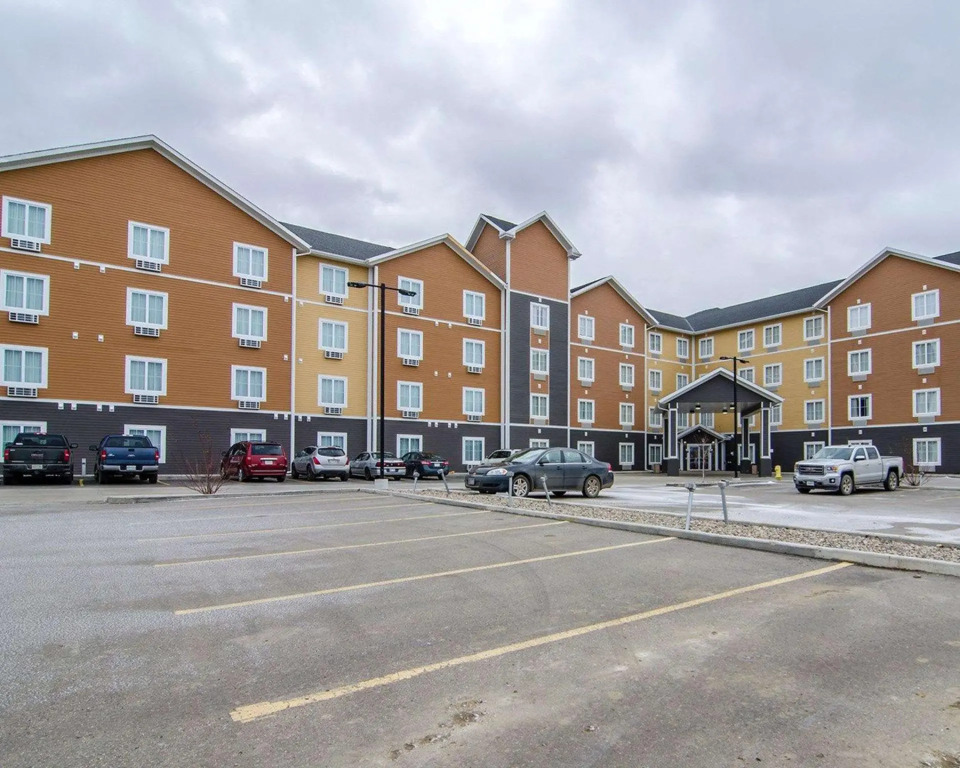 Travelodge Suites by Wyndham Estevan