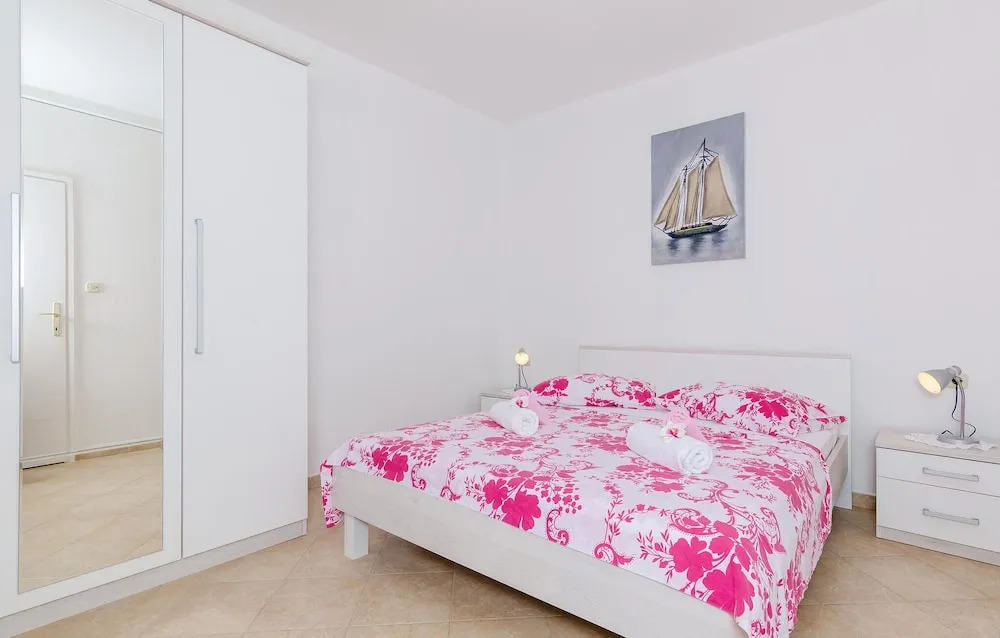 Holiday Home Sladenovici Iv