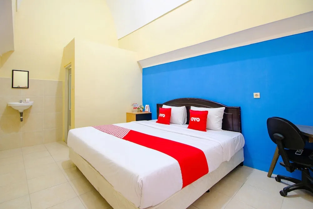 Grand Monica by OYO Rooms