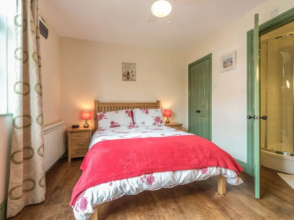 1 Stable Cottage