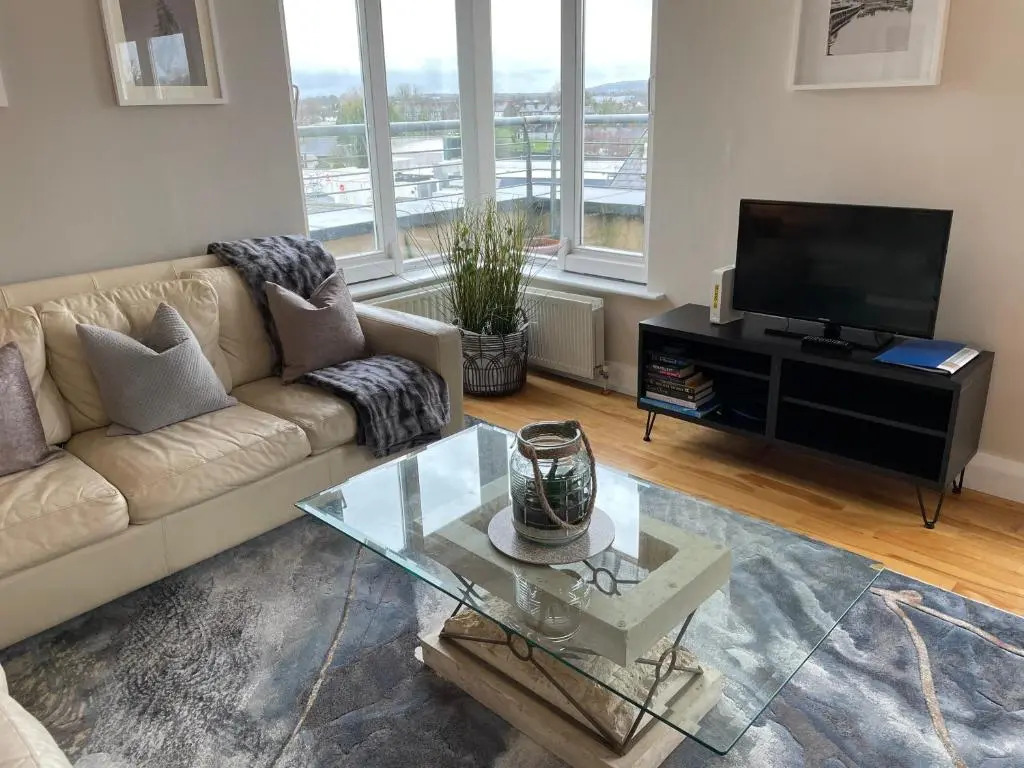 Penthouse Apartment