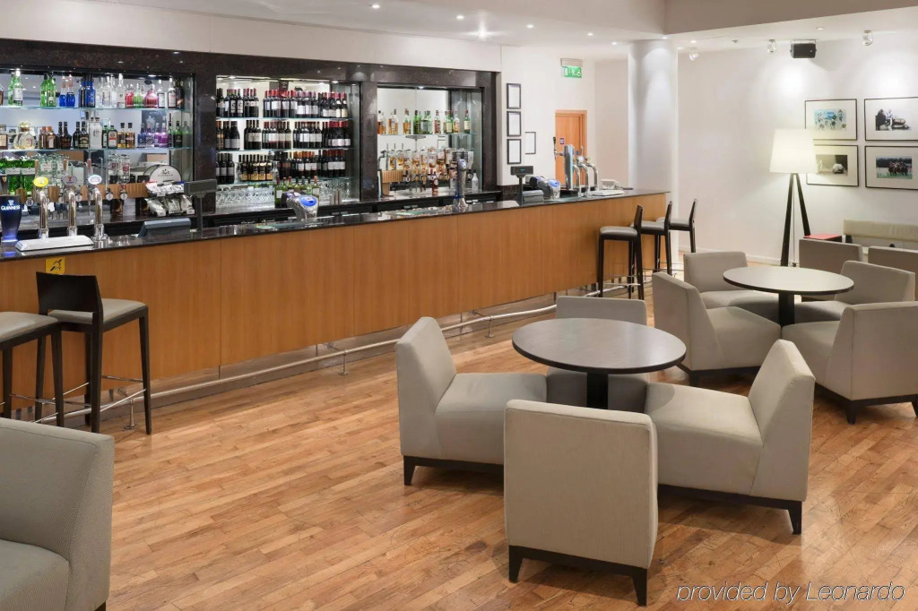 Holiday Inn Edinburgh Zoo by IHG