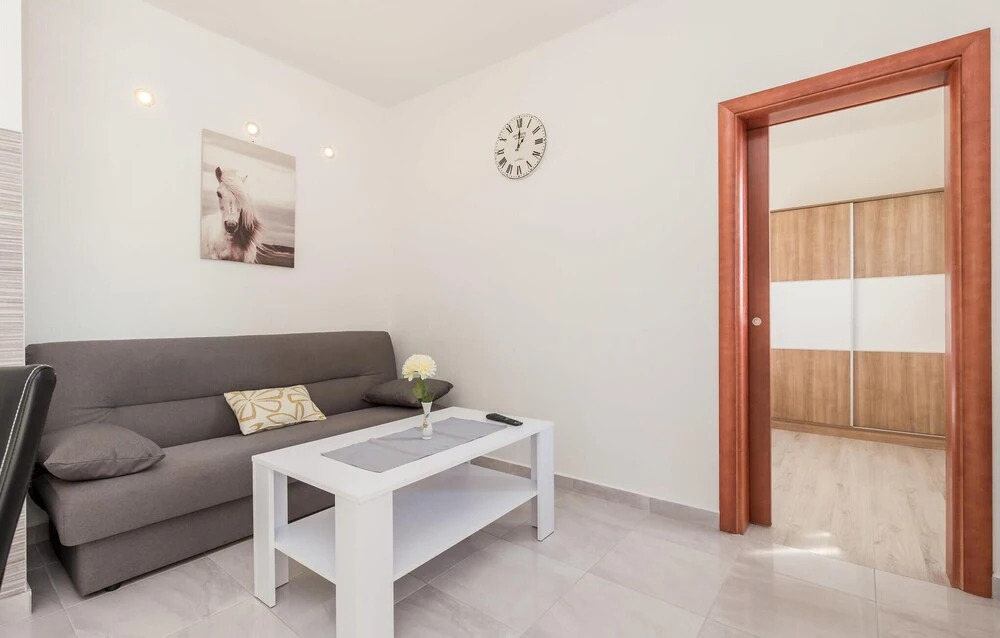 Stunning Home in Kampor With Wifi and 2 Bedrooms
