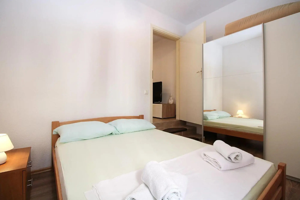 Apartment Besima 2178