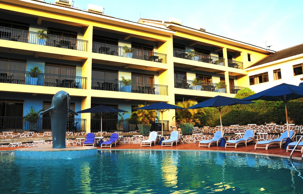 Dolphin Suites