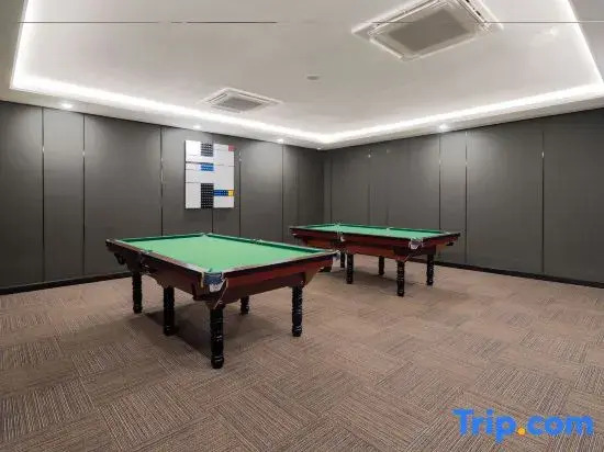 Harmonious Haven - R&F Warm Serviced Apartments in JB - Sea View (24-hr C.Service/ Near SG Customs)