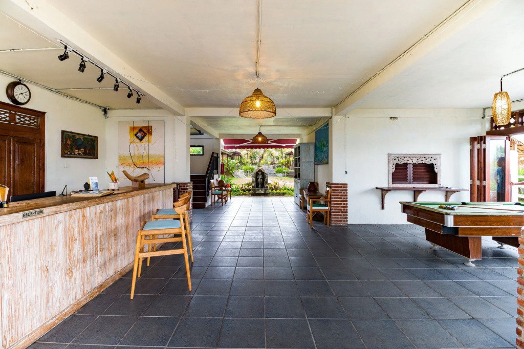 Arton Resort & Beach Club