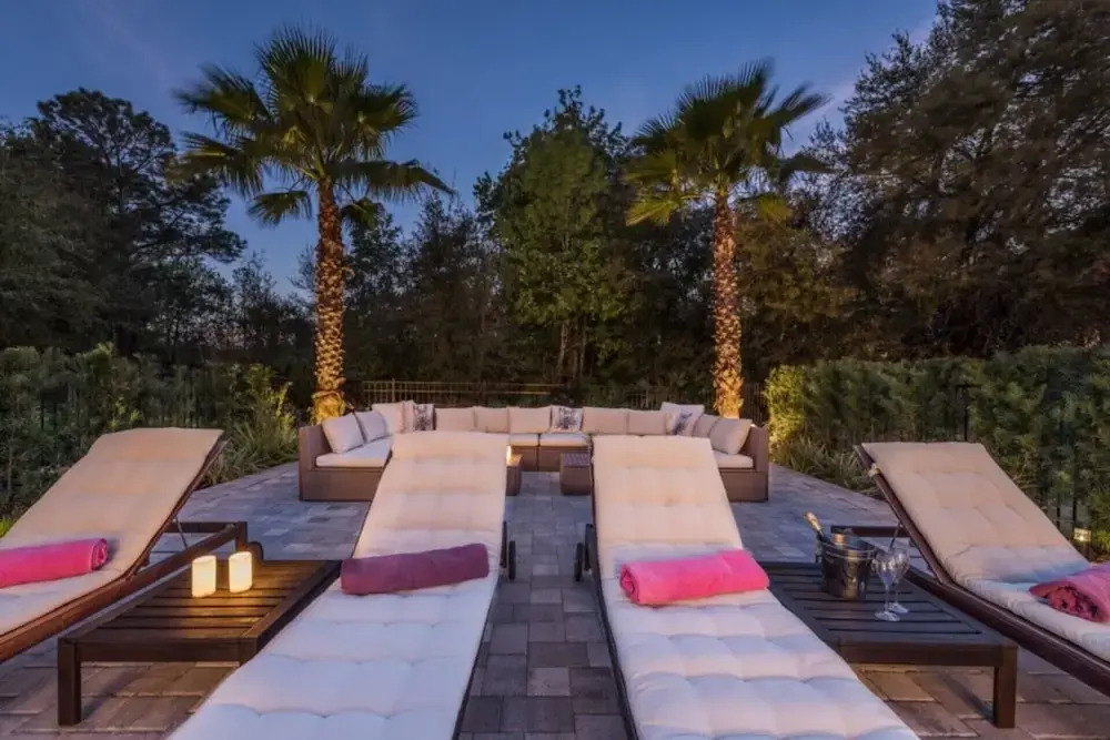W216 - 5 Bedroom Luxury Villa Near Disney