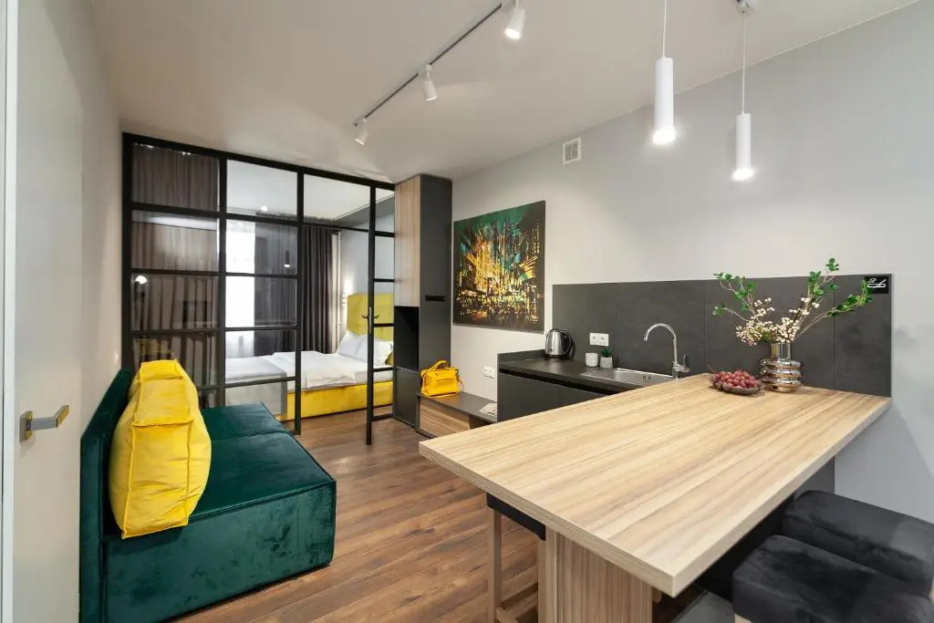 AUSTRIAN APART HOTEL