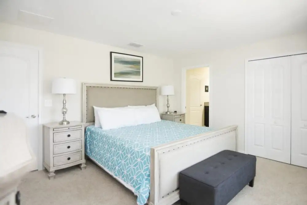 Storey Lake 4807