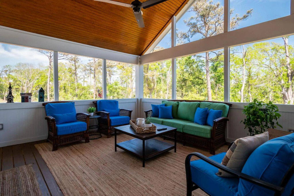 Farmhouse at Turtle Creek by Oak Island Accommodations
