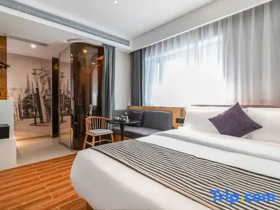 Laika Hotel