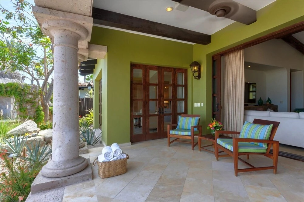 Casa Maravillas: 4 Bdrm Colonial Inspired Design Villa in Punta Ballena at a Discounted Rate!