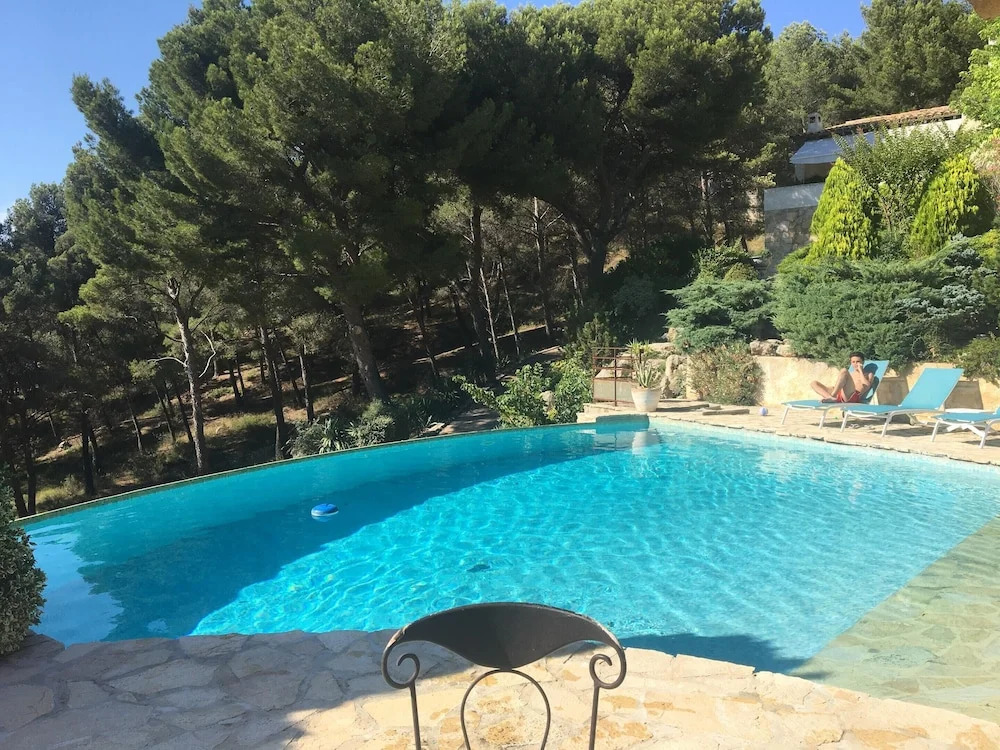 Villa With 3 Bedrooms in Septèmes-les-vallons, With Private Pool, Encl