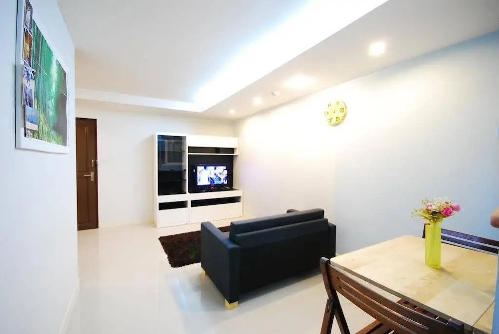 Phrakanong Zenith Place Serviced Apartment