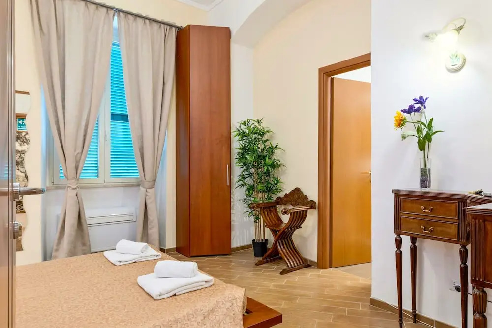 MICLAD Colosseum Guest House