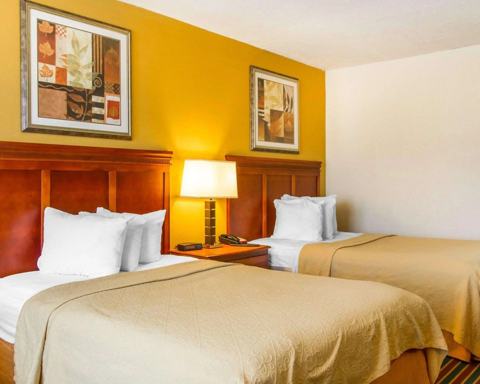Quality Inn Dyersburg I-155