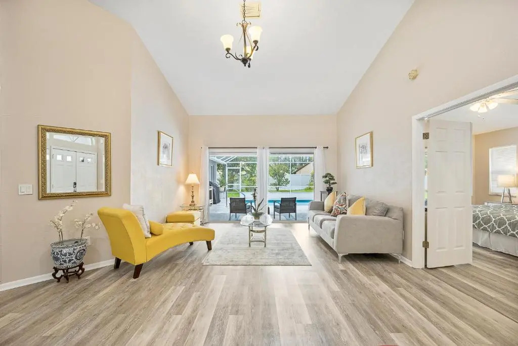 Palm Villa, 4 Bedroom, Private Pool, Screened Lanai, Washer Dryer, Sleeps 7