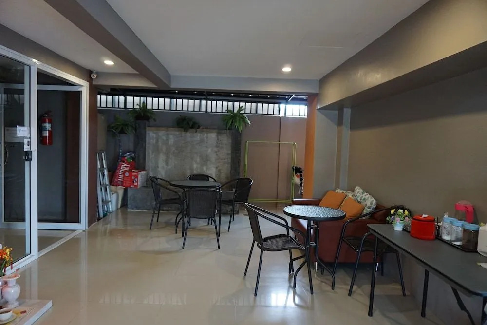 Boss House Hotel