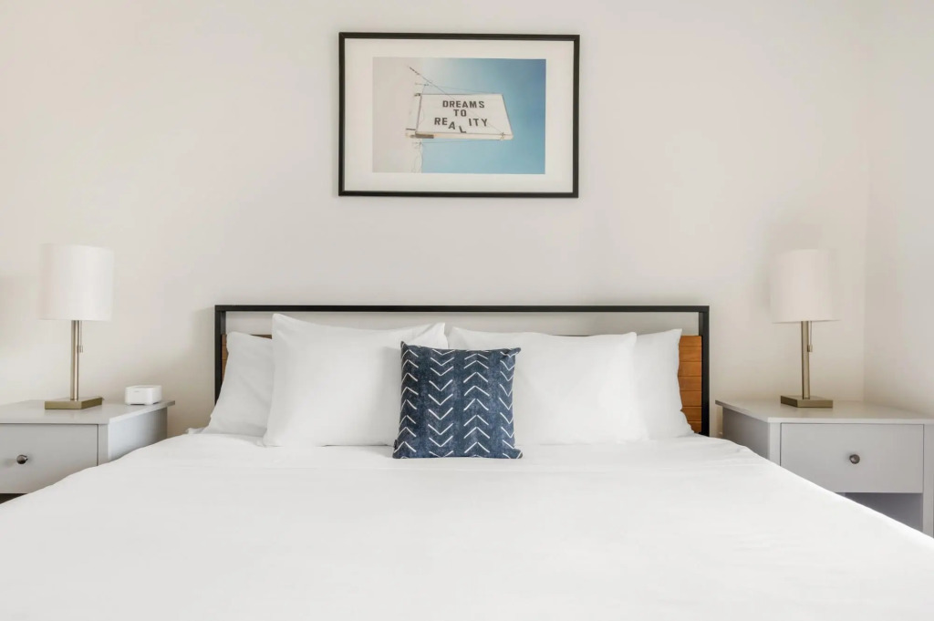 Chicago | Hip 1BD/1BA South Loop Apartment