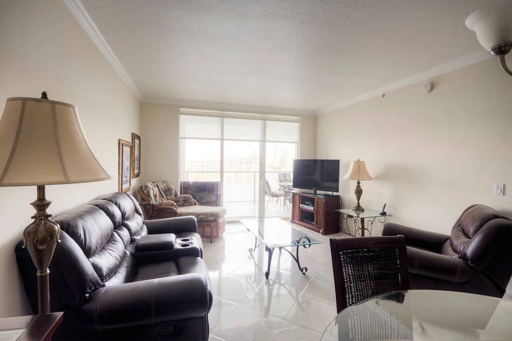 Le Marina Bay PH5 by Go Florida Condo, Sunny Isles
