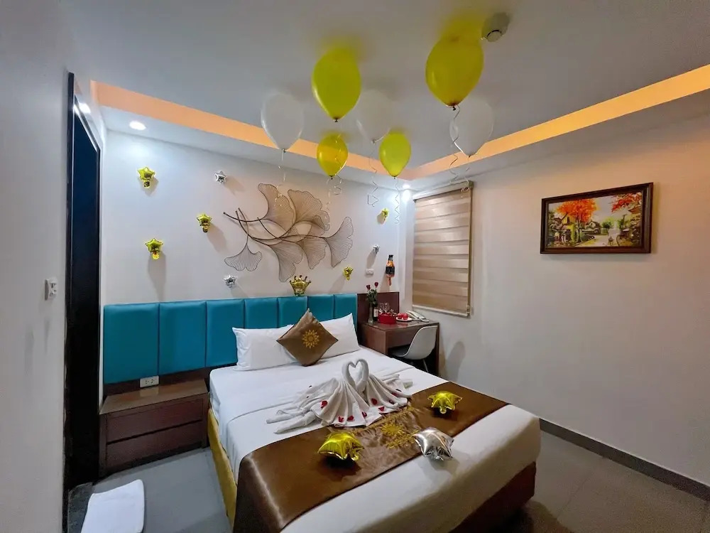 Hotel 239