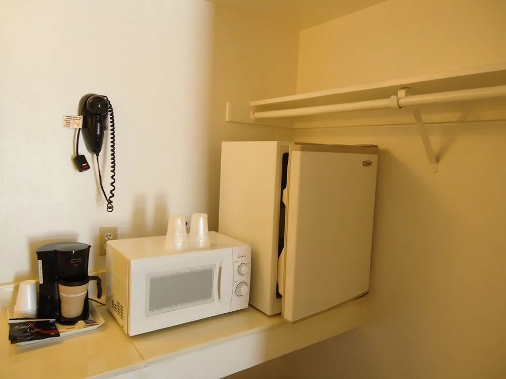 Maple Inn and Suites Los Banos