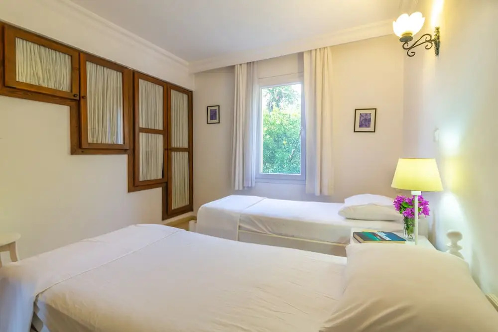 Korsan Apartments