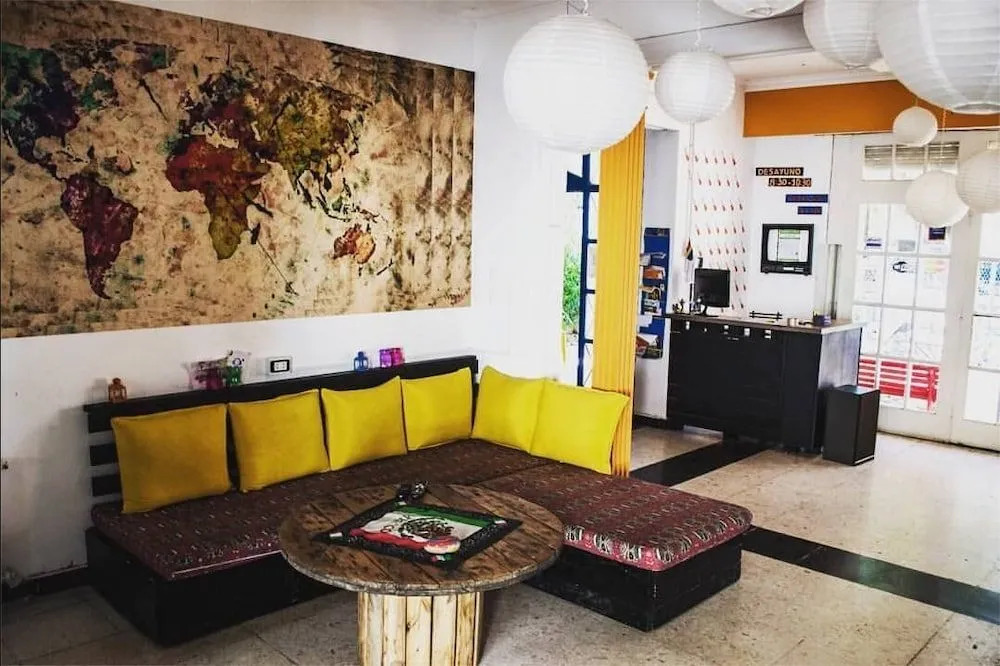 Ananta Hostel Bar