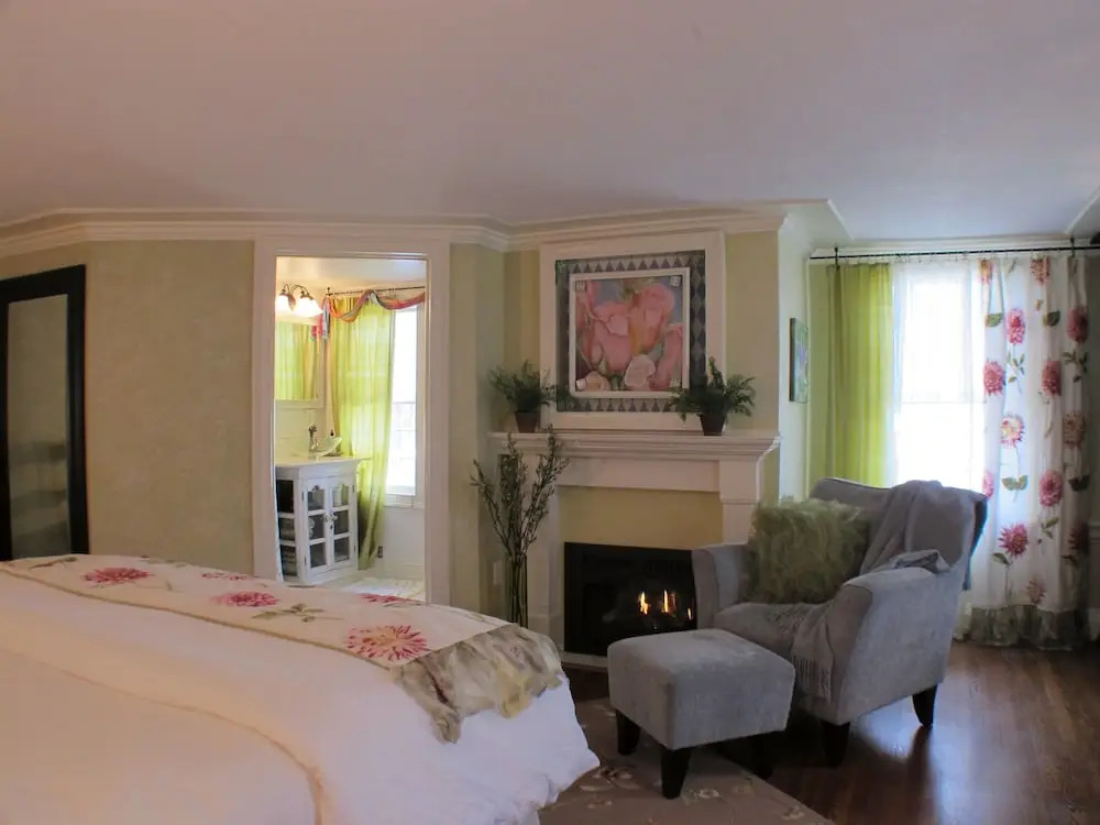 The Connecticut River Valley Inn Hartford South/Glastonbury