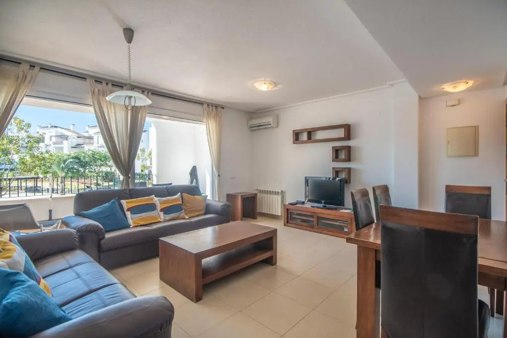 Nice Pool Views Apartment with 2 Bedrooms - BA412LT