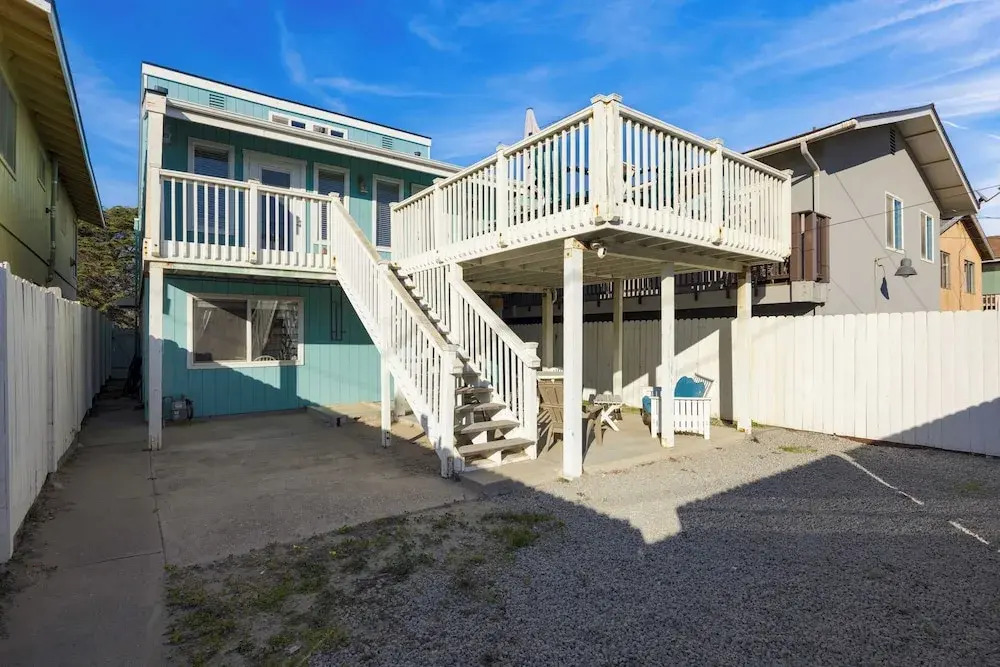 Steps to Beach w/ Patio+deck Foosball Happy Bottom Beach House by Avantstay