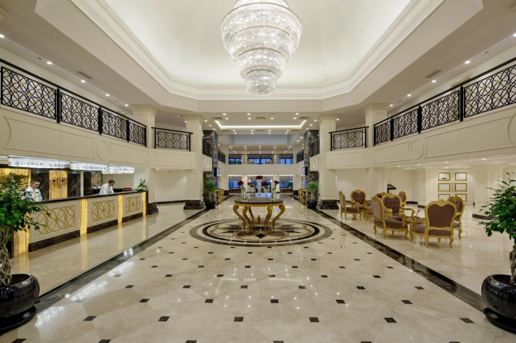 Bellis Deluxe Hotel & Heated for Winter Aqua Park
