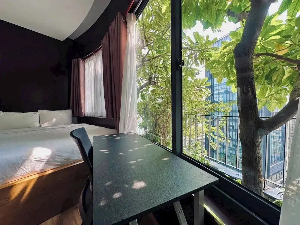 Metropole Cityview Apartment