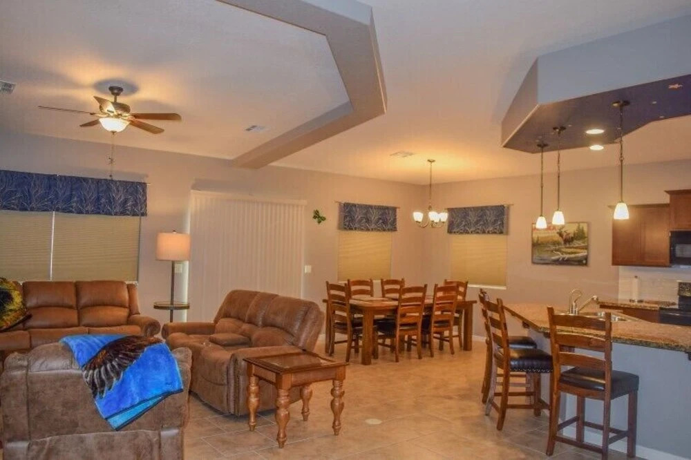 David and Margo Merrill - 3 Br Home