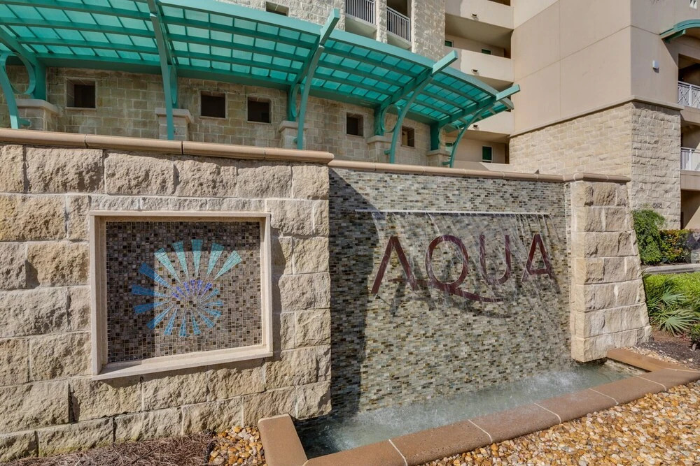 Aqua 309