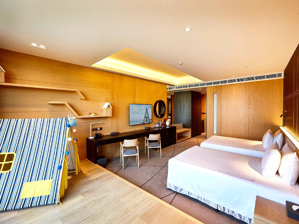 Tongli Lakeview Hotel