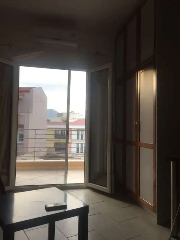 Arethousa City View Getaway - Chalkida s Cozy Gem