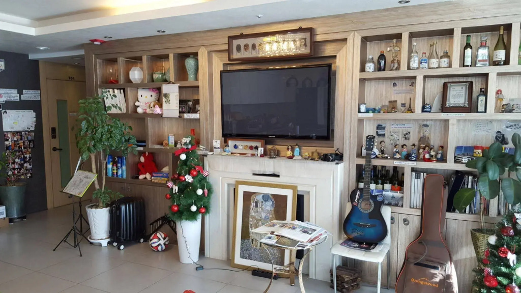 With Guesthouse