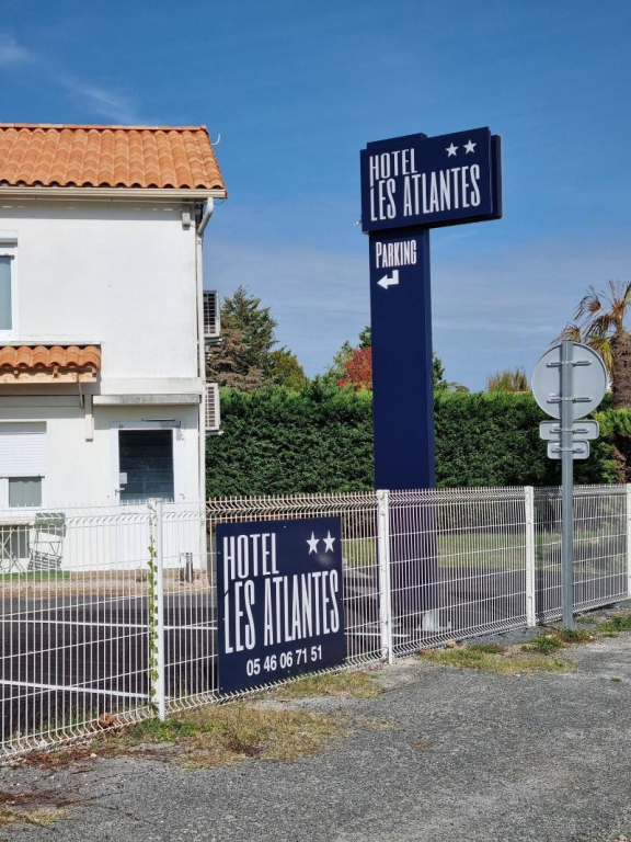 CitHotel Les Atlantes Royan parking privé