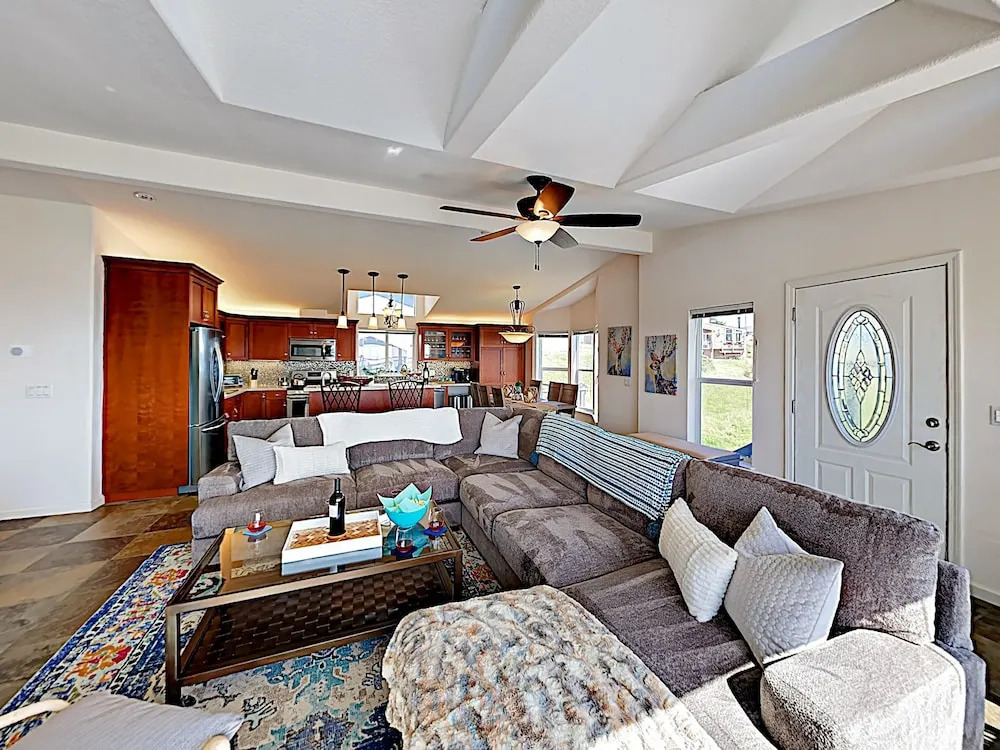 New Listing! Stunning Beach Getaway W/ Ocean Views 2 Bedroom Home