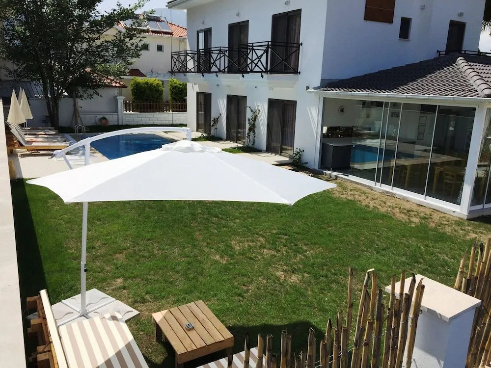 Casa Pallet Hotel - Adults Only