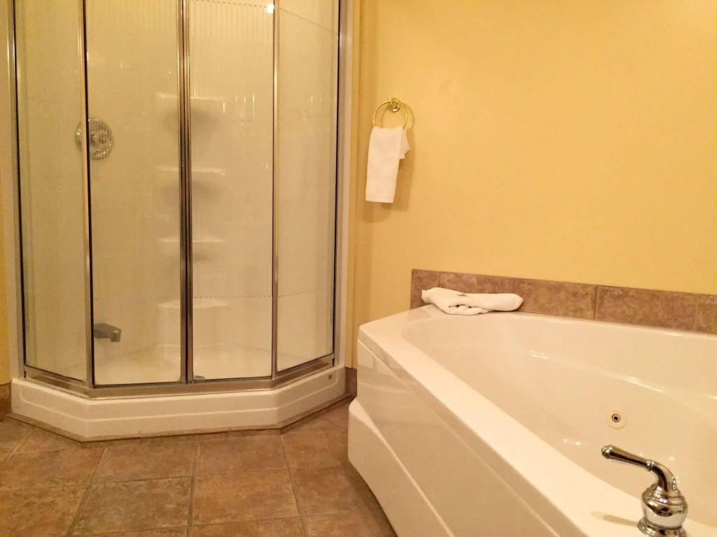The Annex Room Suites